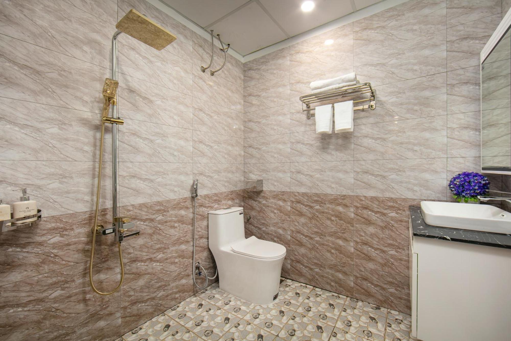 Hanoi Airport Suites Hostel & Travel Bagian luar foto